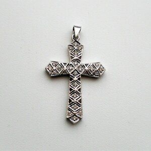 Vintage Designer 14K White Gold Diamond Cluster Filigree Cross Pendant Charm P